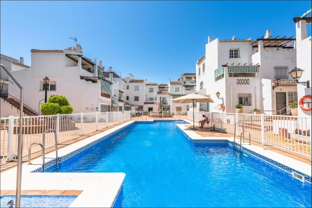 Apartamento Primera Linea De Playa Manilva Extérieur photo
